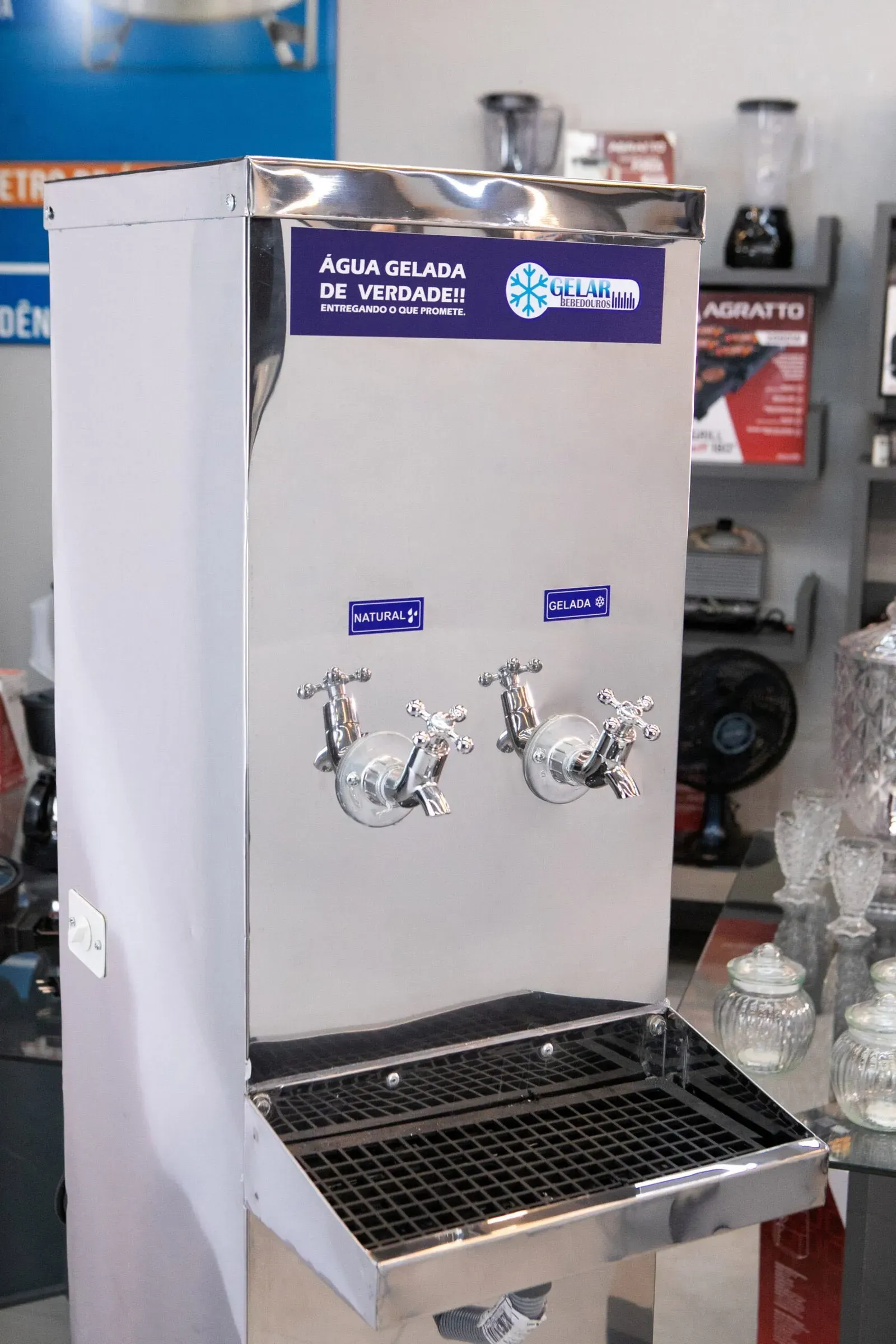 Bebedouro Industrial 35 Litros — coluna